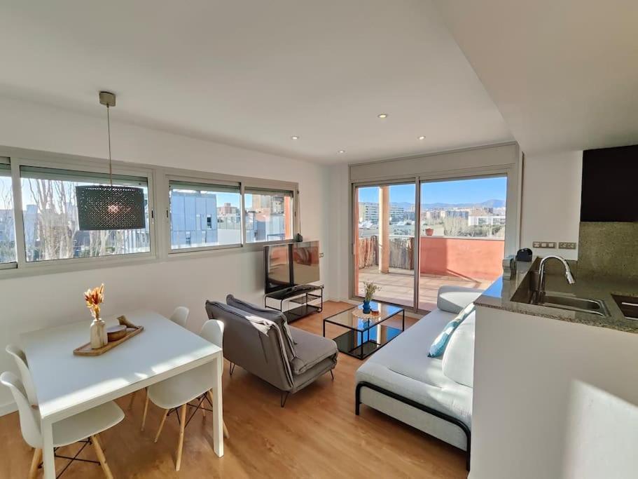 Large Terrace Luxury Apartment Sant Adria de Besos Εξωτερικό φωτογραφία